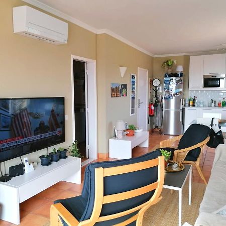 Sweden Apartment - Top Floor One Bedroom With Sea Views - Rs Lagos Eksteriør bilde