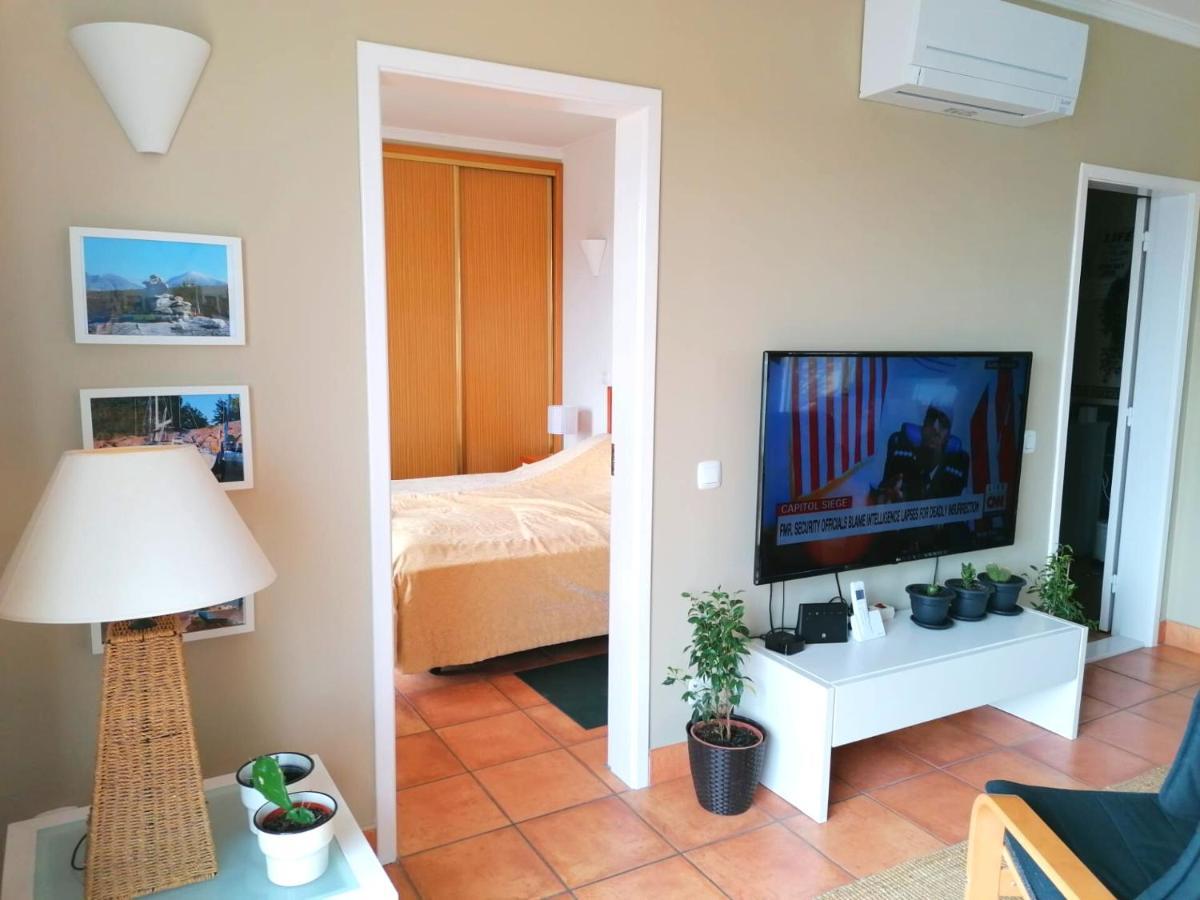 Sweden Apartment - Top Floor One Bedroom With Sea Views - Rs Lagos Eksteriør bilde